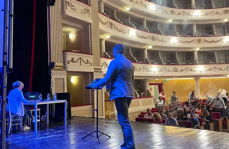 Interpretariato per eventi a La Spezia, fiere e congressi